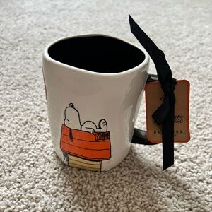 Rae Dunn Peanuts Mug
